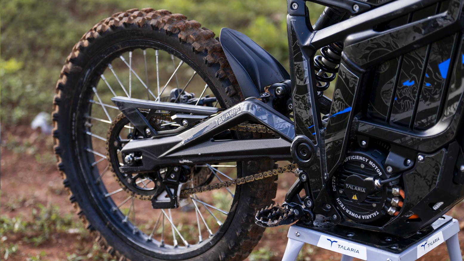 Talaria STING PRO v terénu